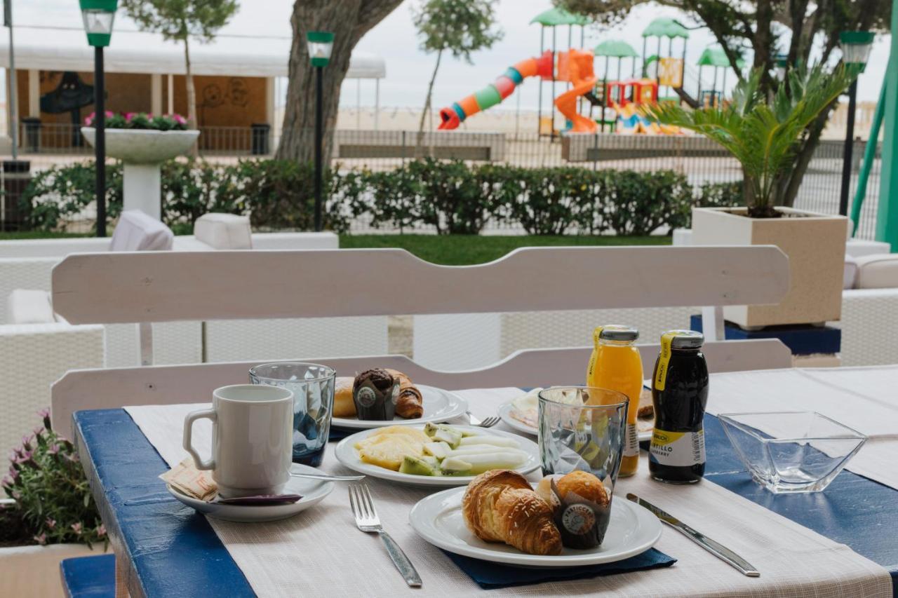 Hotel Villa Franca Lignano Sabbiadoro Extérieur photo