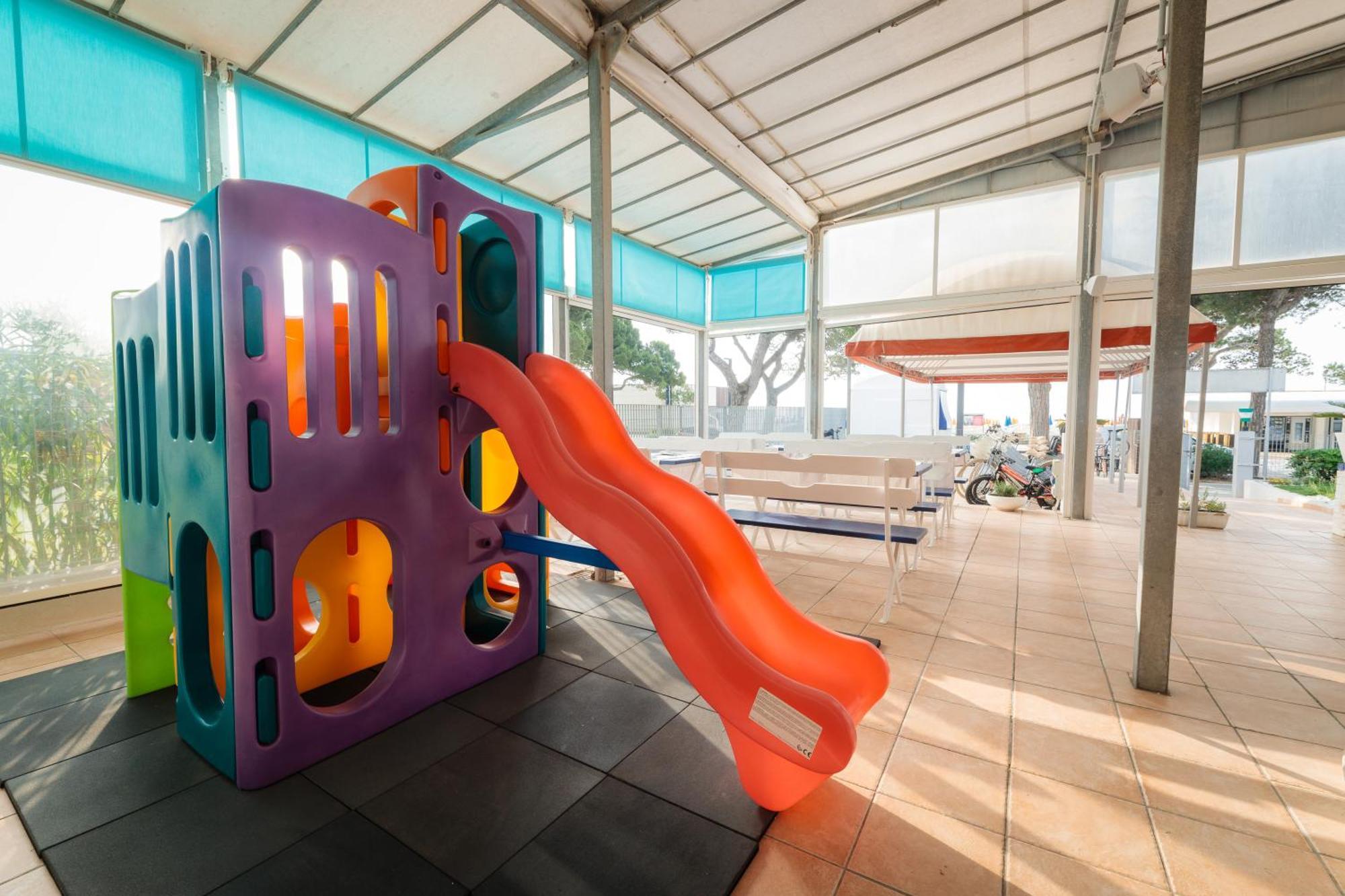 Hotel Villa Franca Lignano Sabbiadoro Extérieur photo